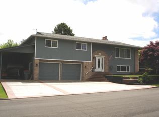 2021 Aldercrest St, Seaside, OR 97138