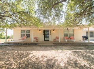 1501 E Reno Rd, Azle, TX 76020