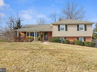 4299 Old Orchard Rd, York, PA 17402