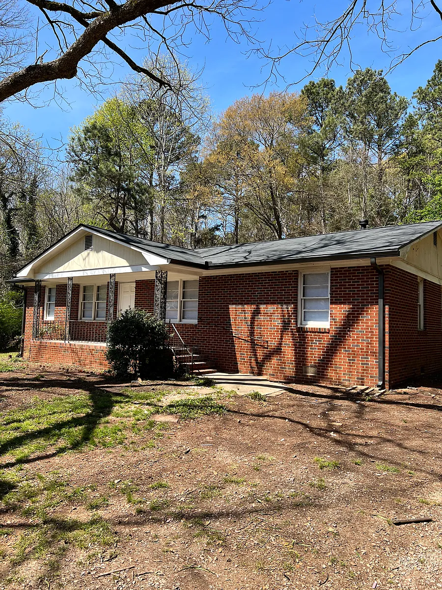 Building Photo - 2252 S Milledge Ave