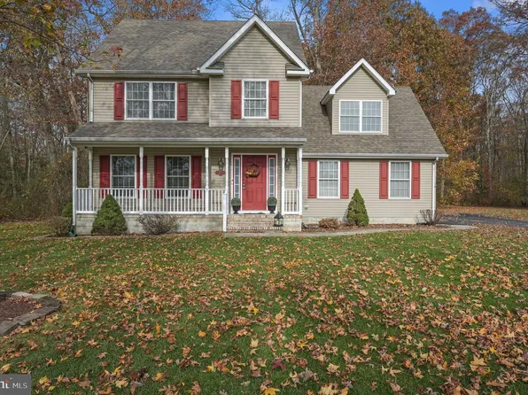 176 Tall Tree Ln, Dover, DE 19904