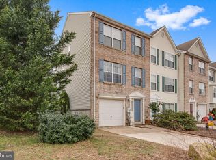 148 Versailles Ct, Newark, DE 19702