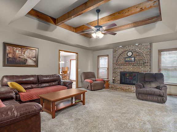 2nd image of 404 N Ellen Street