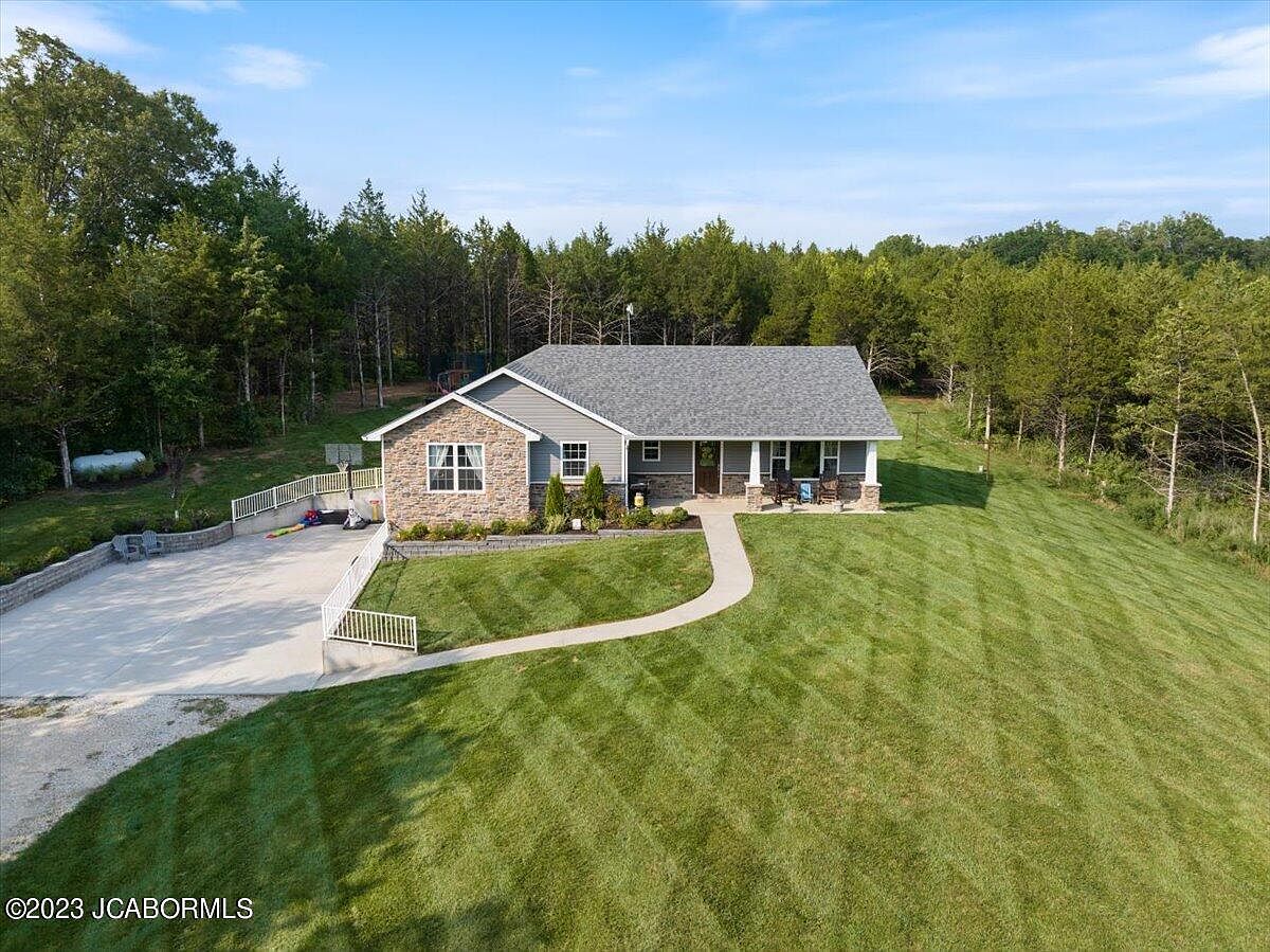 5413 Tall Oaks Way, Henley, MO 65040 MLS 10066151 Zillow