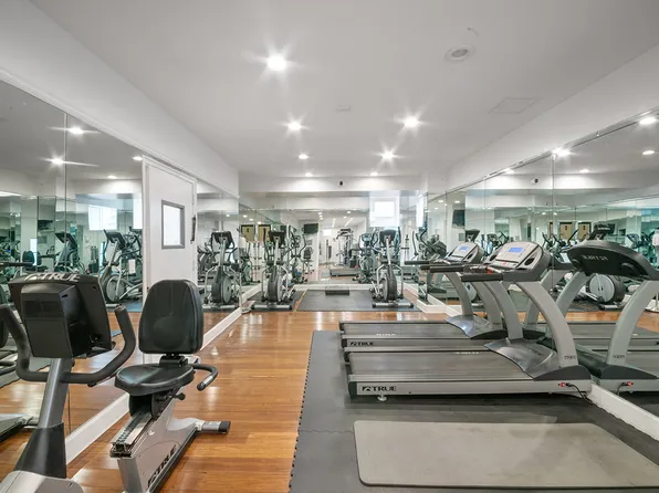 150 West 51st Street image 12 of 12