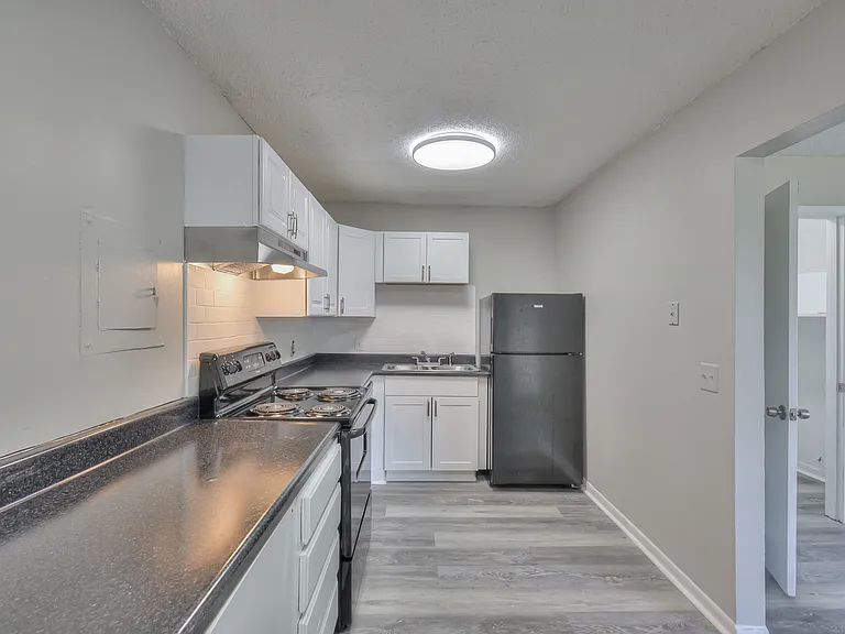 912 Winthorne Dr #2 — Photo 13