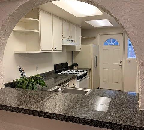 3rd image of 2125 El Manto Dr Unit 3