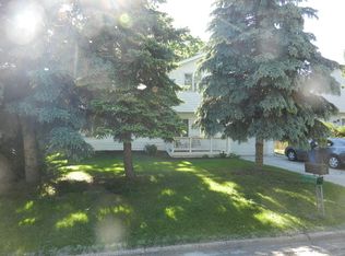 120 Washington Ter, Waukegan, IL 60085