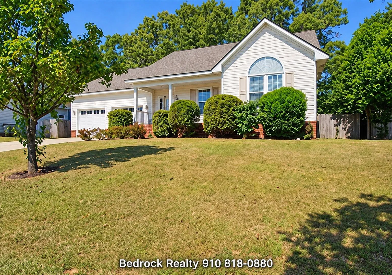 2926 Coachway Drive — Photo 2