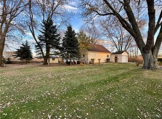 9042 Lake Rd, Barker, NY 14012