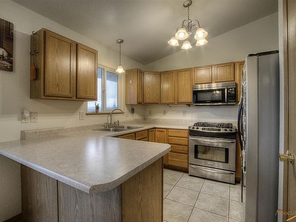3rd image of 6862 E Daisy Dr