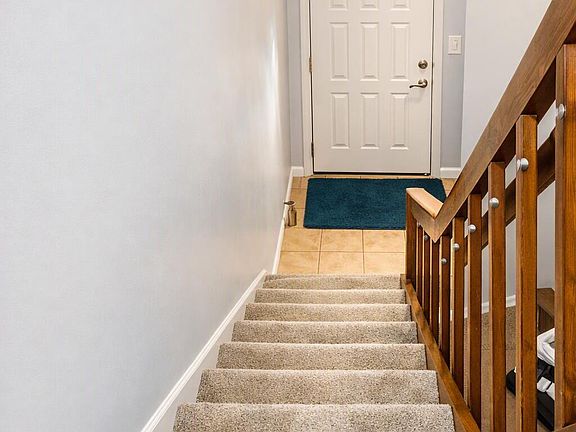 4th image of 115 Beechnut St APT H5