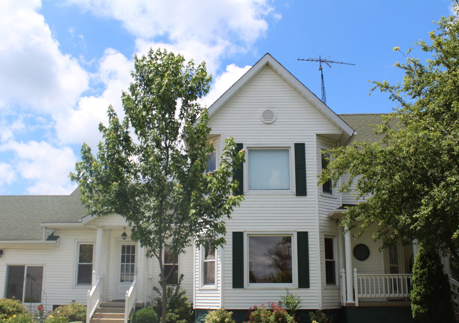 106 W Dorion St, Beaverville, IL 60912 Zillow