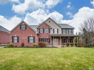 40 McLean Dr, Springboro, OH 45066
