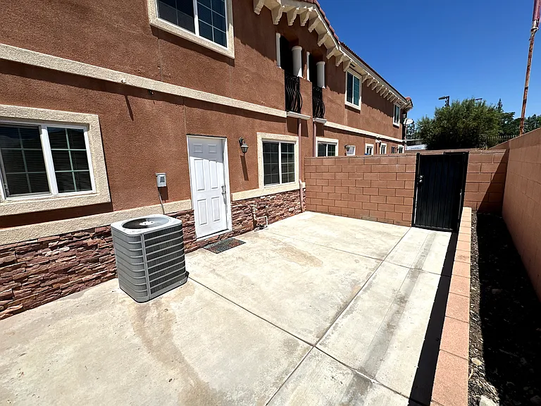 17388 Valencia Ave #204 — Photo 21