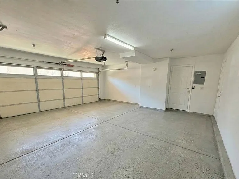 930 S Charlotte Ave #A — Photo 14