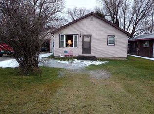 423 W Huron Rd, Au Gres, MI 48703