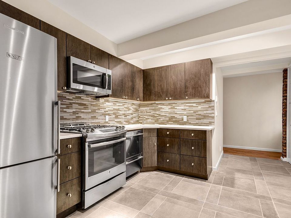 1st image of 90 University Pl APT 1