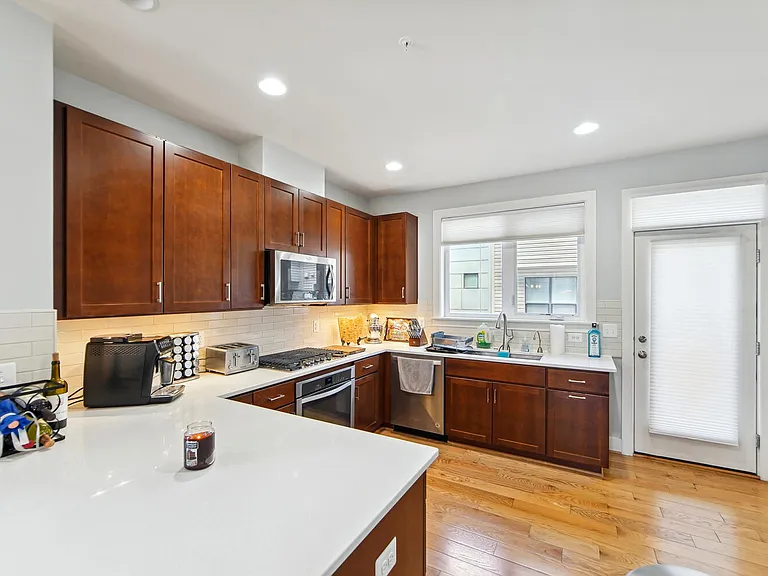 16223 Decker Pl #1 — Photo 16