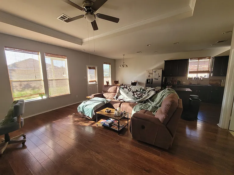 5705 Stanford Dr — Photo 4