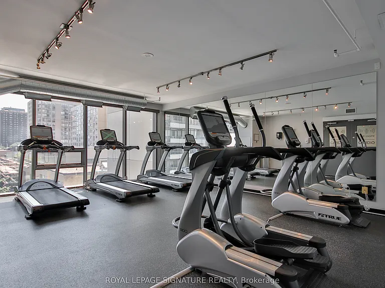 281 Mutual St #2307 — Photo 19