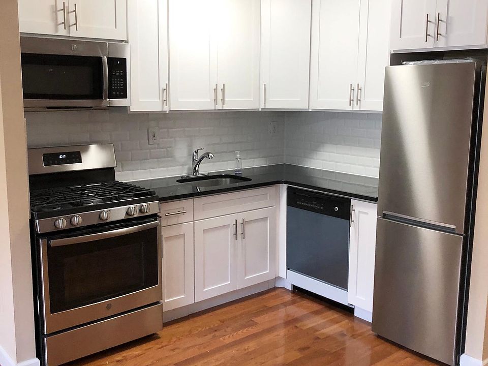 1st image of 4430 Douglaston Pkwy APT 4C