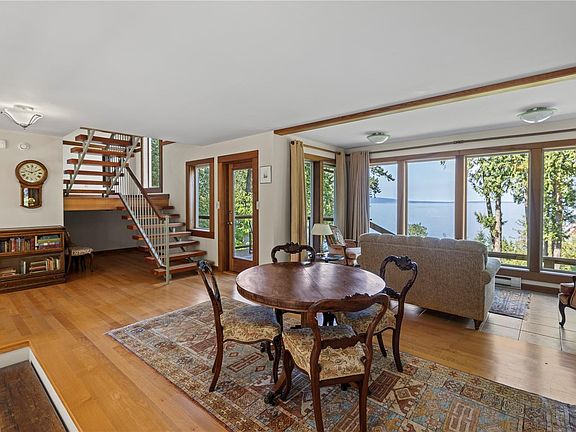 5th image of 2185 Widgeon Rd