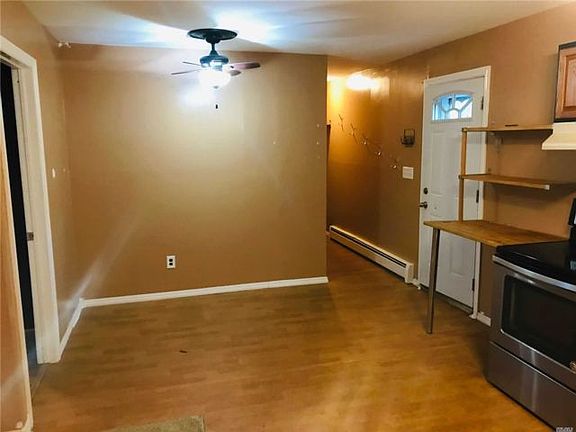 4th image of 485 Avondale Dr