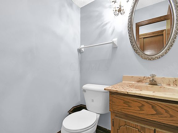 5th image of 7120 White Butterfly Ln