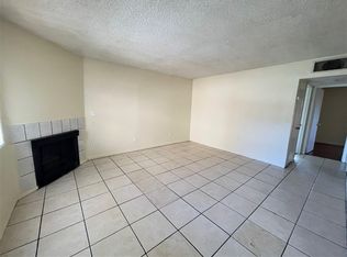 1123 W Swain Rd APT 7, Stockton, CA 95207