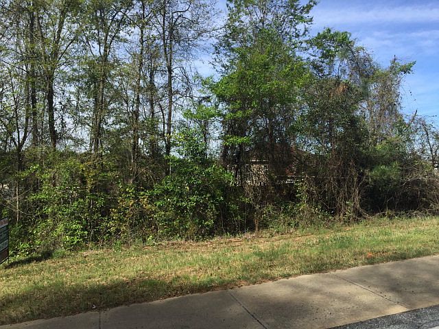 2nd image of 5072 Saint Marys Rd