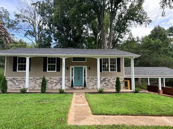 1657 Rainbow Forest Dr, Lynchburg, VA 24502