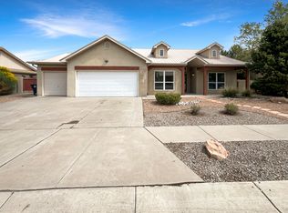 901 Bosque Rd NE, Albuquerque, NM 87113