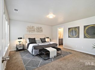 903 W Parkstone St, Meridian, ID 83646