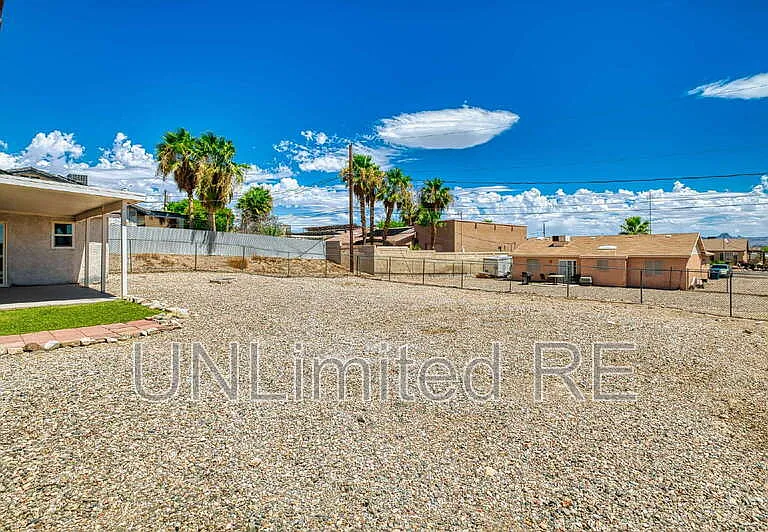 2250 Atlantic Dr — Photo 25