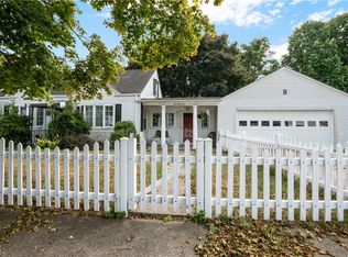 145 London Ave, Pawtucket, RI 02861