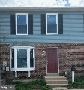 455 Strathaven Ct, Newark, DE, 19702