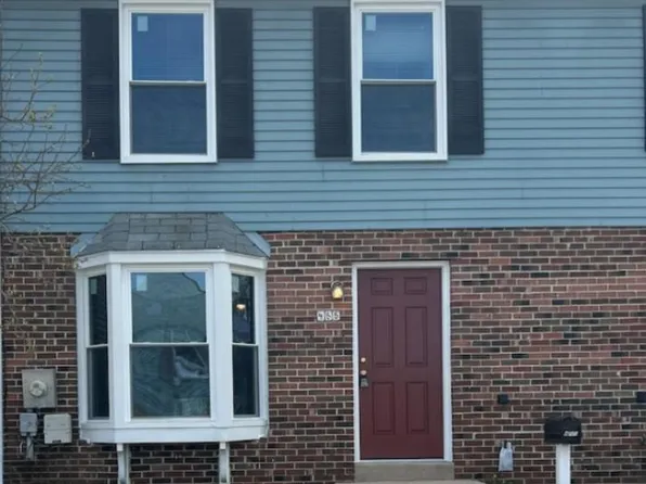455 Strathaven Ct, Newark, DE 19702