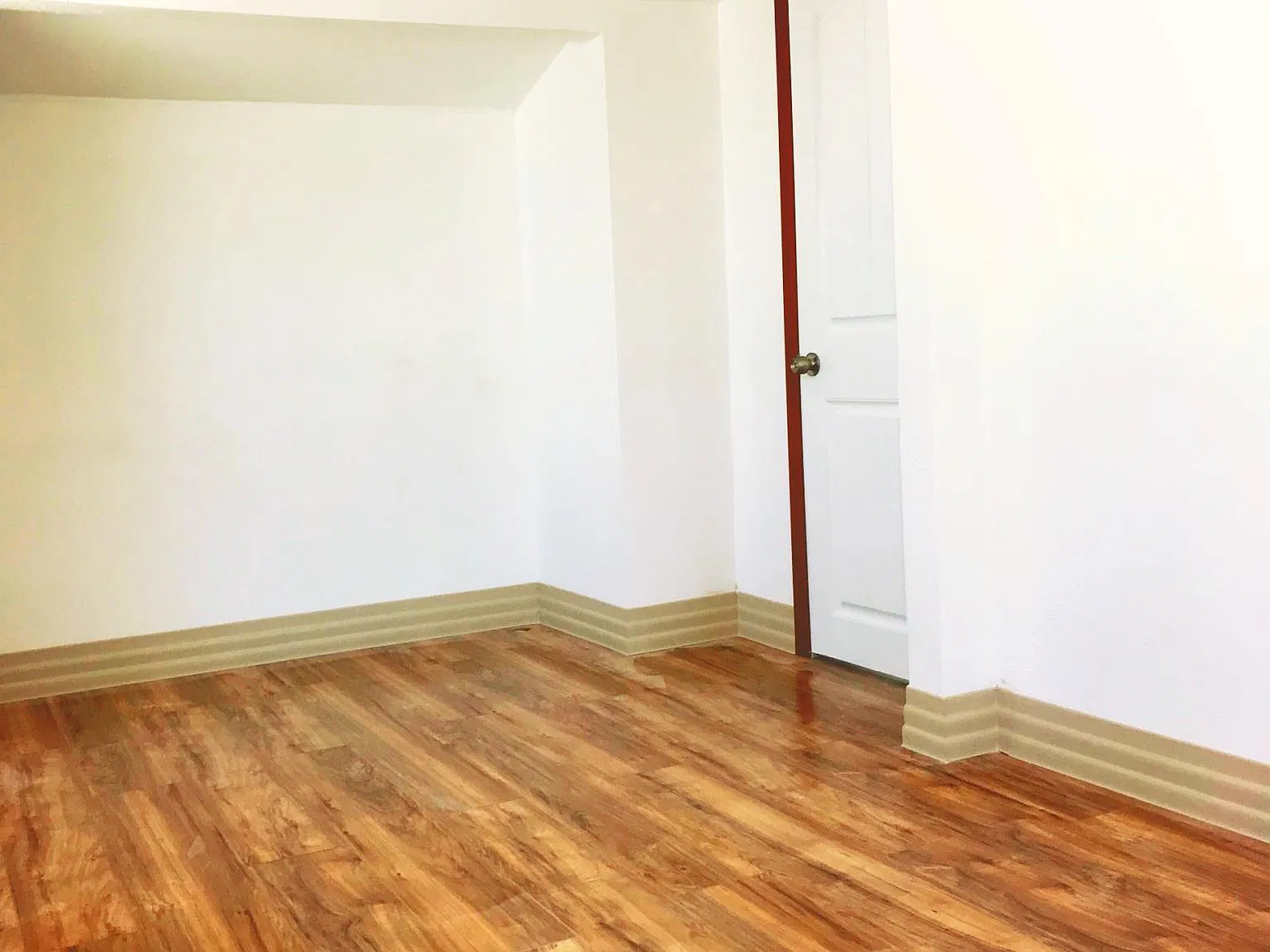2 bed, 1.5 bath, 912 sqft, $1,400 — Photo 4