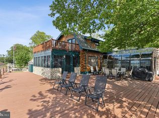 323 Enlow Pl, Pennsville, NJ 08070