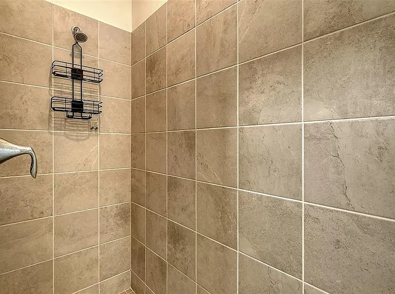 5225 Blue Crush St — Photo 22