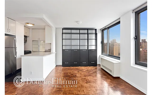 Rented by Douglas Elliman | media 8