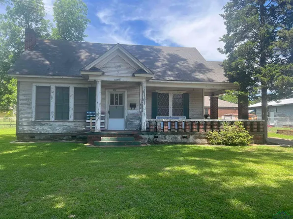 105 Nathan St, Marshall, TX 75670