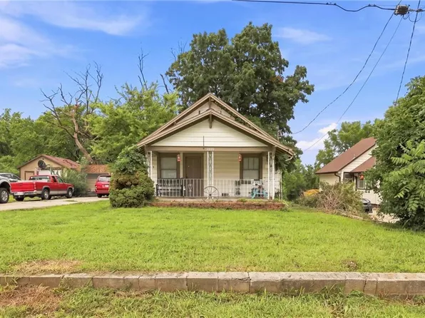 2008 Key Ln, Kansas City, KS 66106