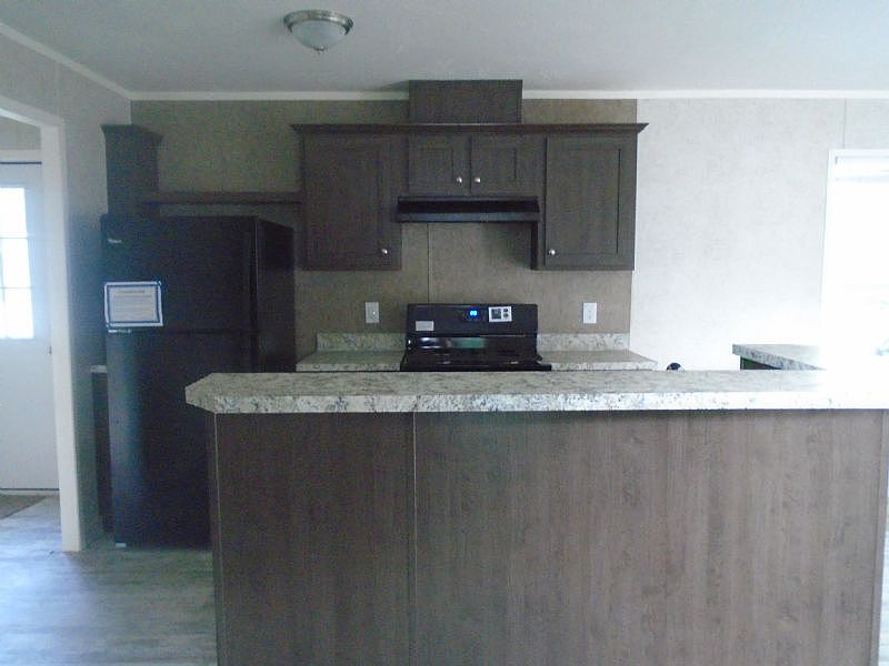 2nd image of 355 Oak Ln #355O
