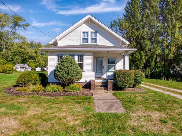 2217 42nd St NW, Canton, OH 44709