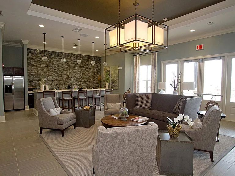 Sierra Ridge — Photo 15