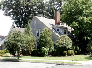 25 Linda Ave, White Plains, NY 10605