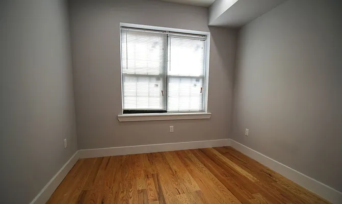 Rented by EXR | media 7