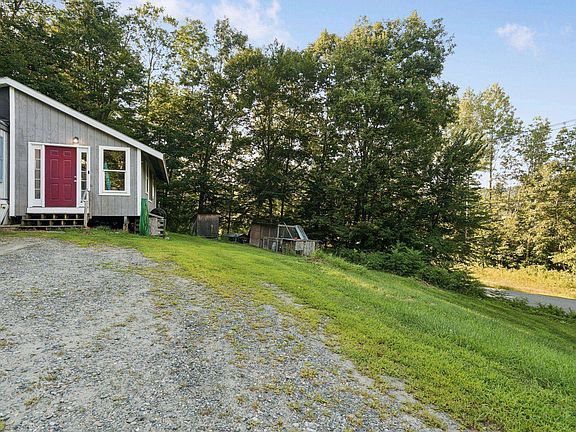 5th image of 1676 Old River Road